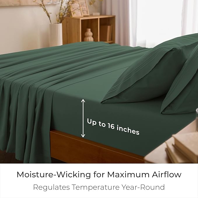 Mellanni King Sheets Set - 4 PC Iconic Collection Bedding - Hotel Luxury, Extra Soft, Cooling Bed Sheets - Wrinkle, Fade, Stain Resistant (King, Emerald Green)