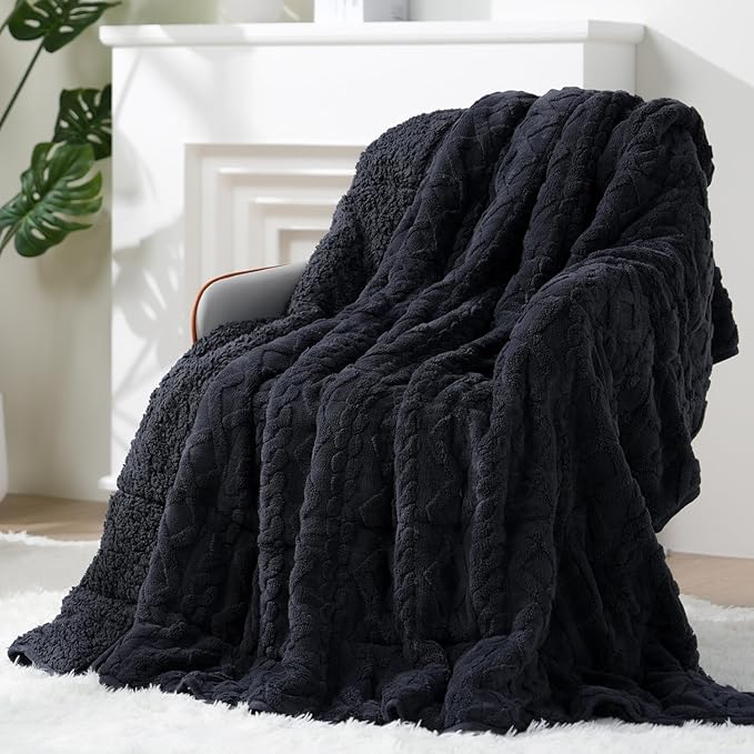 Super Fuzzy Soft Sherpa Fleece Weighted Blanket, 20 lbs Dual Sided Fluffy Heavy Weighted Blankets for Adults - No Bunching with Double Layers of Soft Inner Lining (60"x 80", 20 Pounds)