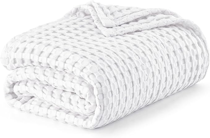Bedsure Cooling Cotton Waffle Queen Size Blanket - Lightweight Breathable Blanket of Rayon Derived from Bamboo for Hot Sleepers, Luxury Throws for Bed, Couch and Sofa, White, 90x90 Inches