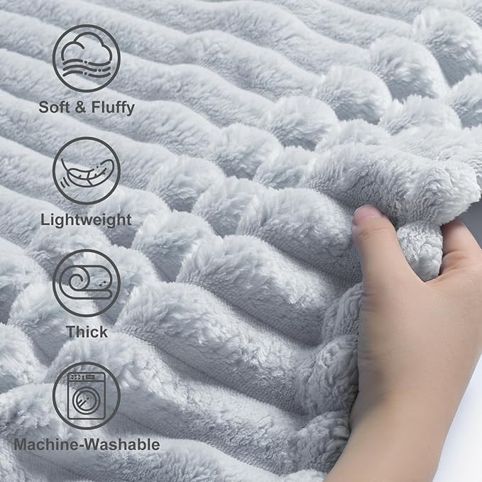 decorUhome Christmas Soft Fleece Light Grey Blanket King Size for Bed, Cozy Fluffy Plush Flannel Large Striped Throws for Couch Sofa, Lightweight Decorative Fuzzy Blanket for Woman, 108x90 Inches