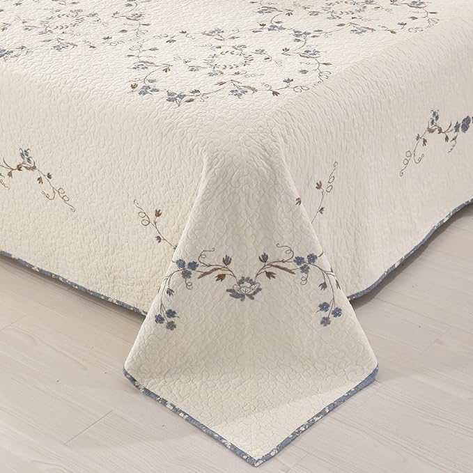 vctops 3-Piece Elegant Floral Embroidered Bedspread Coverlet Set 100% Cotton Reversible Patchwork 1 Quilt and 2 Pillow Shams Full/Queen, Flower B