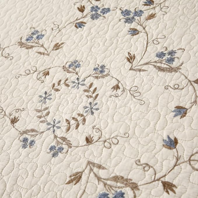 vctops 3-Piece 100% Cotton Bedspread Coverlet Set King Size Elegant Floral Embroidered Reversible Patchwork 1 Quilt and 2 Pillow Shams (Flower B,King)