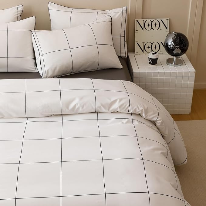 KAREVER White Grid Comforter Queen Women Black Square Lines Checkered Bedding Set Queen White Plaid Comforter Queen Size