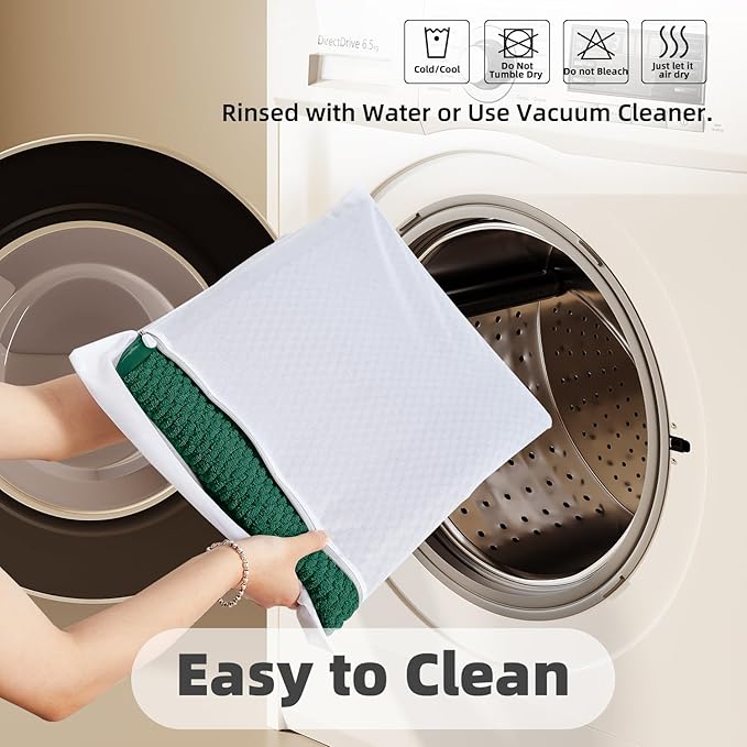 Bathroom Rugs Non Slip Washable, Super Absorbent Thin Bath Mat Quick Dry Low Pile Bathroom Rug, Dark Green 24"x47"