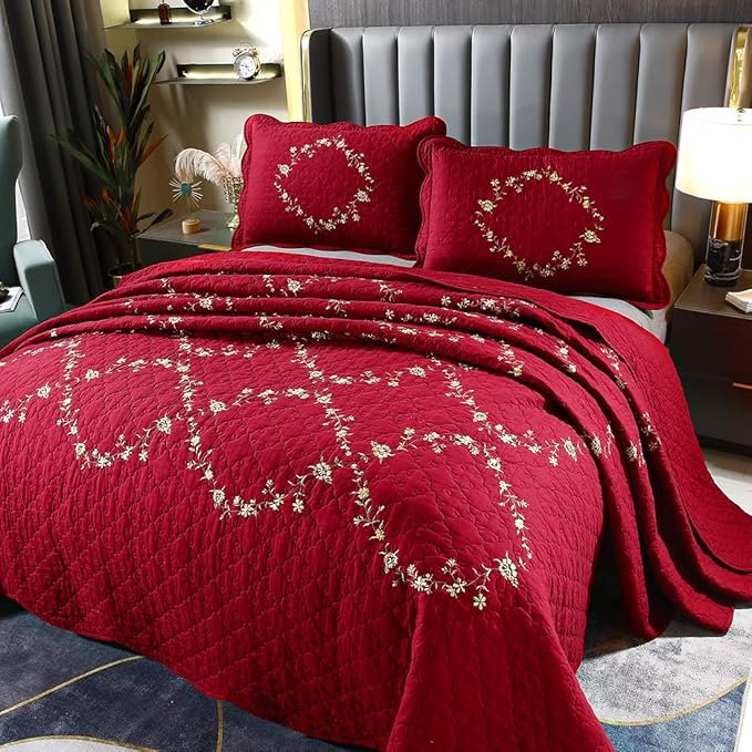vctops 3-Piece Floral Embroidered Bedspread Coverlet Set Oversized Queen 100% Cotton Reversible Patchwork 1 Quilt and 2 Pillow Shams (Red,Oversize Queen)