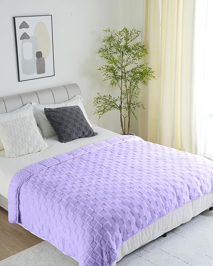 Uttermara Sherpa Fleece Weighted Blanket Queen Size 15lbs, 3D Jacquard Warm Sherpa Heavy Blanket for Adults, Soft Fuzzy Weighted Blankets for Couch Bed Sofa 60x80 Inches, Lavender Fog