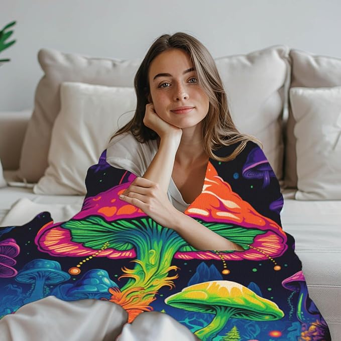 Mushroom Throw Blanket, Mushroom Gifts for Women and Men, Lightweight Fleece Home Decor, 60"×80", Machine Washable, No-Pilling