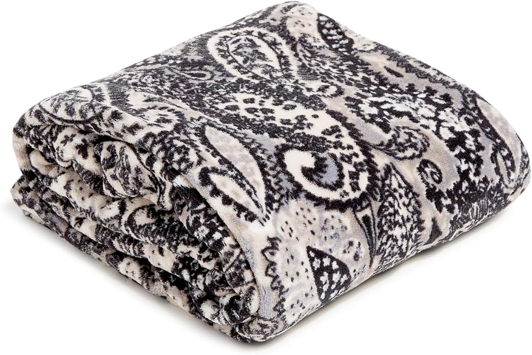 Vera Bradley Women's Disney Fleece Plush Throw Blanket
