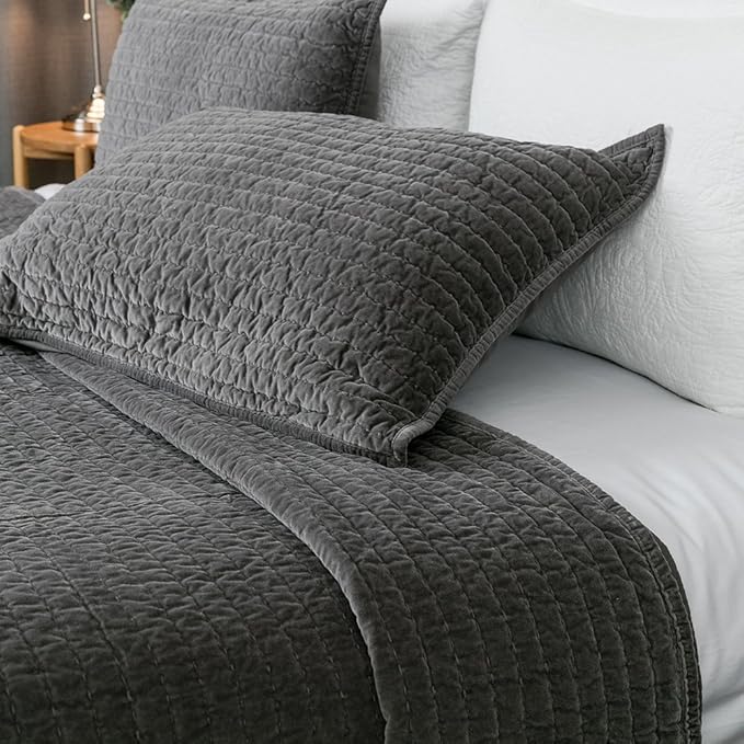 ELEGANT LIFE HOME Velvet Quilt Twin Reversible Royal Cotton Velvet Pic-Stitch Bedding Quilt - Twin - 68'' x 90'', Grey
