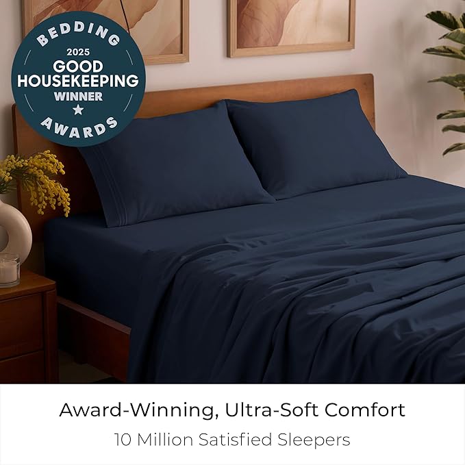 Mellanni Queen Sheets Set - 4 PC Iconic Collection Bedding - Hotel Luxury, Extra Soft, Cooling Bed Sheets - Wrinkle, Fade, Stain Resistant (Queen, Navy Blue)