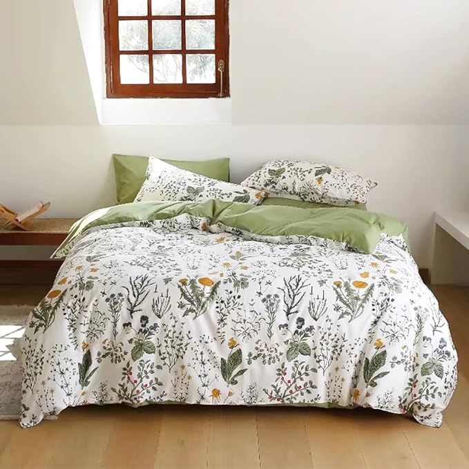 KAREVER Botanical Comforter Set King White and Sage Green Floral Plant Bedding Set Women Reversible Blanket 3 PCs Girls Breathable White Floral Bed Comforter Set
