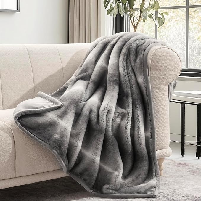 EVERGRACEHOME Ultra Soft Luxury Fluffy Mink Faux Fur Throw Blanket, Thick Warm Fall Winter Blankets for Bed, Couch, Cozy Plush Reversible Blanket for Chair, Sofa (Ombré Silver Onyx, 50"x60")