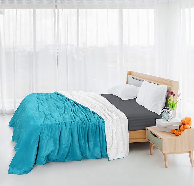 Utopia Bedding Sherpa Blanket California King Size (Turquoise, 102x96 Inches) - Soft Lightweight Plush Fleece Reversible Blanket for Bed, Sofa, Couch, Camping and Travel