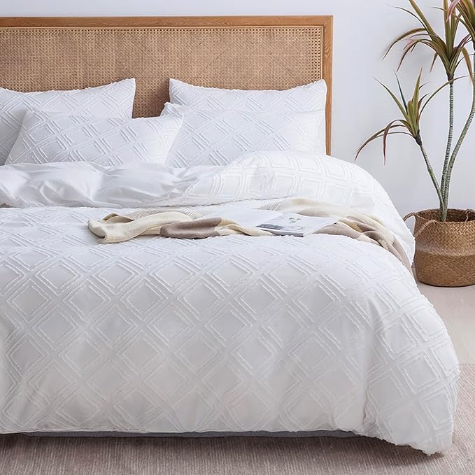 JELLYMONI Duvet Cover Queen Size Bright White - 3PCS Boho Duvet Cover Set Plaid Polyester Tufted Bohemian Jacquard Knit Textured Comforter Cover 90×90in Rhombic Geometric Pattern Zipper Corner Tie