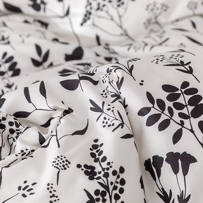 KAREVER Botanical Comforter Set King White and Black Floral Plant Bedding Comforter Set Girls Garden Pattern Printed on White Blanket Rustic Leaf Blossom Women White Farmhouse Comforter King