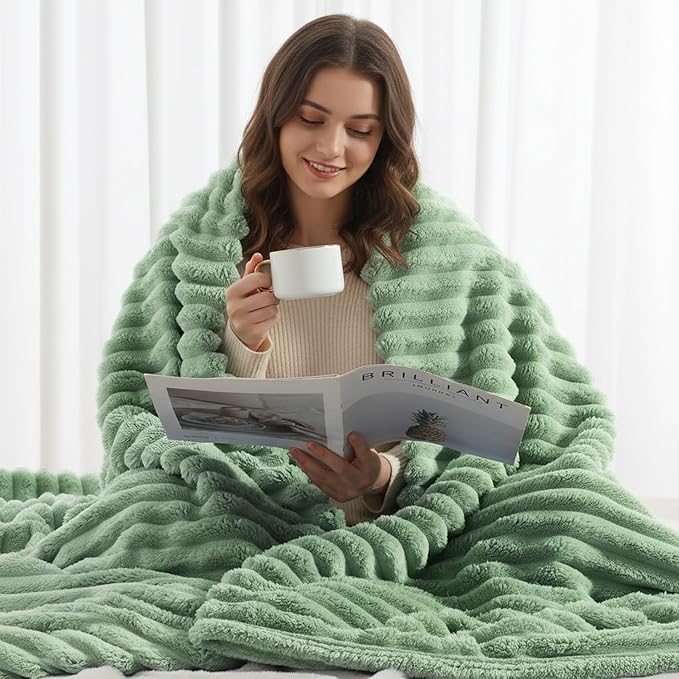 decorUhome Christmas Soft Fleece Sage Green Blanket Queen Size for Bed, Cozy Fluffy Plush Flannel Large Striped Throws for Couch Sofa, Lightweight Decorative Fuzzy Blanket for Woman, 90x90 Inches