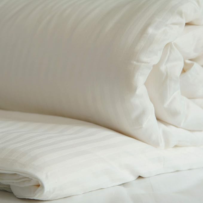 CUDDLE DREAMS Silk Comforter for Winter, 100% Long-Strand Silk Filling, Natural & Breathable (Kids/Toddler Size)