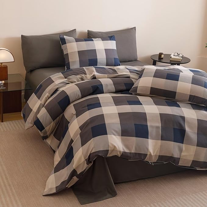 Cottonight Checkered Navy Comforter Set Queen Men Gingham Grid Bedding Set Navy and Khaki Grid Comforter Fluffy Soft Blanket Quilts Modern Cottagecore Comforter with 2 Pillowcases for Queen Bed