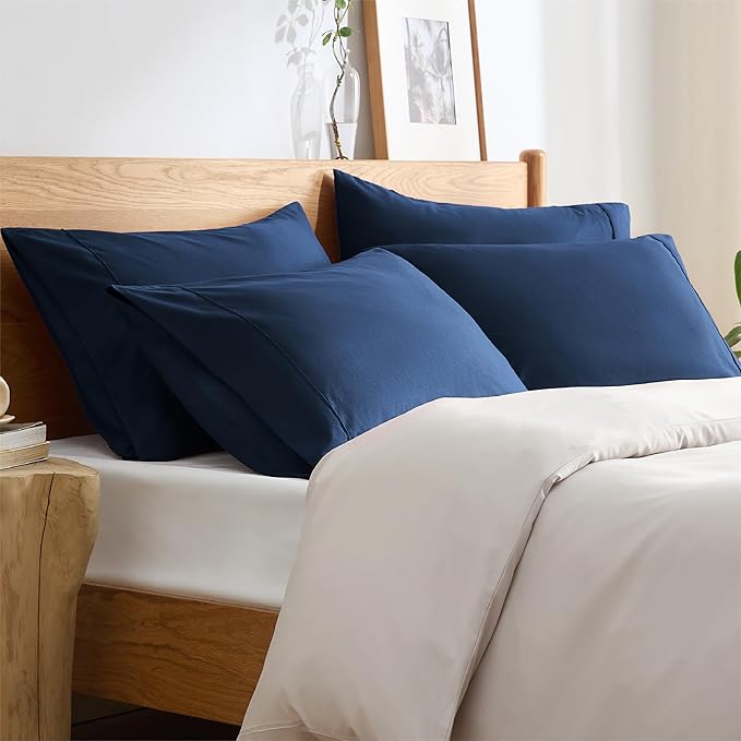 Bedsure Pillow Cases Standard Size Set of 4 - Navy Brushed Microfiber Pillowcases 4 Pack, Super Soft and Cozy Pillow Case Covers with Envelope Closure, Wrinkle, Fade and Stain Resistant, 20x26 Inches