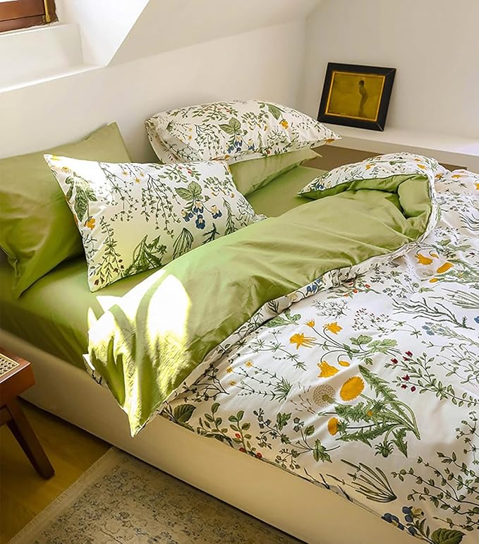 KAREVER Botanical Comforter Set King White and Sage Green Floral Plant Bedding Set Women Reversible Blanket 3 PCs Girls Breathable White Floral Bed Comforter Set