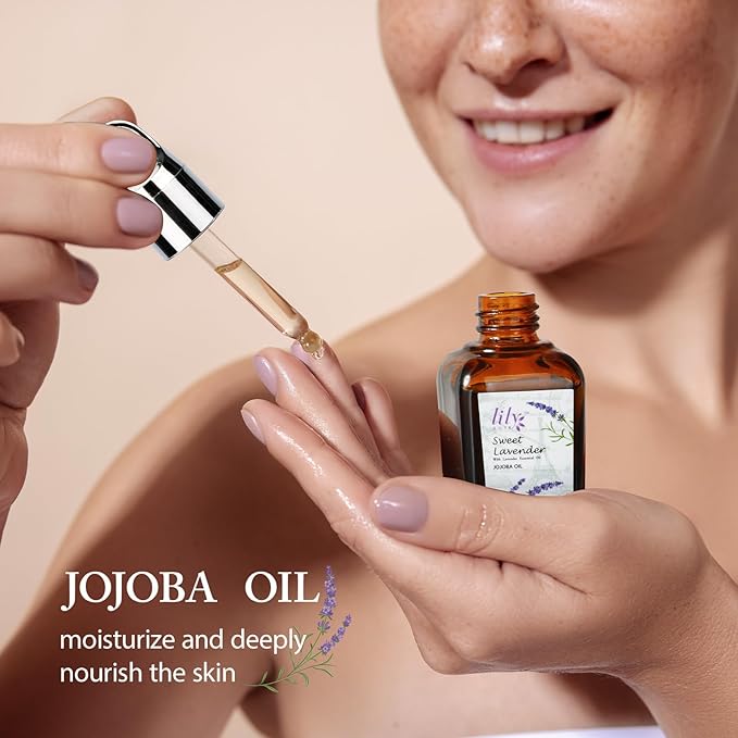 Lavender Spa Gift Set for Women - 22 Piece Luxury Bath & Body Basket with Bath Bomb, Lotion & Shower Gel | Birthday Gifts, Mothers Day Gifts, Christmas Gifts