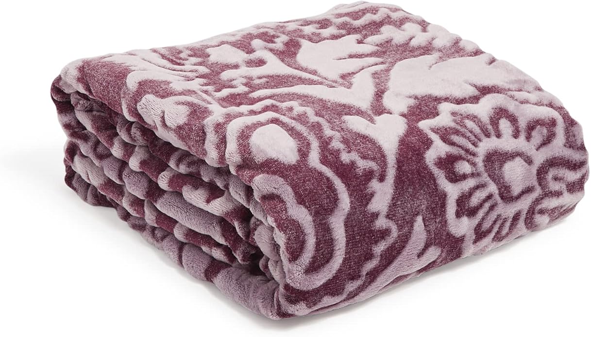 Vera Bradley Women's Disney Fleece Plush Throw Blanket