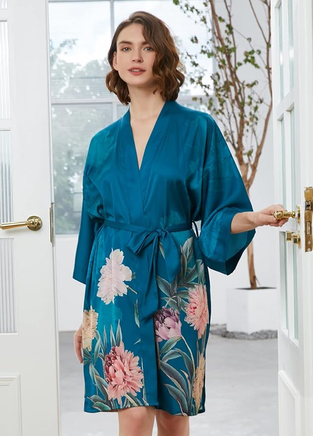 Ledamon Women's Kimono Short Robe - Classic Floral Bathrobe Nightgown