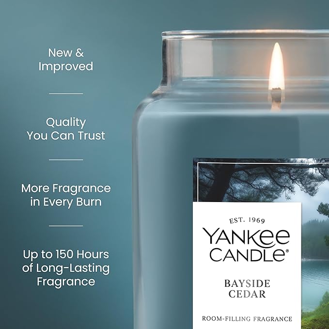 Yankee Candle Bayside Cedar Scented Candle, 22oz Large Jar with up to 150 Hour Burn Time, Giftable