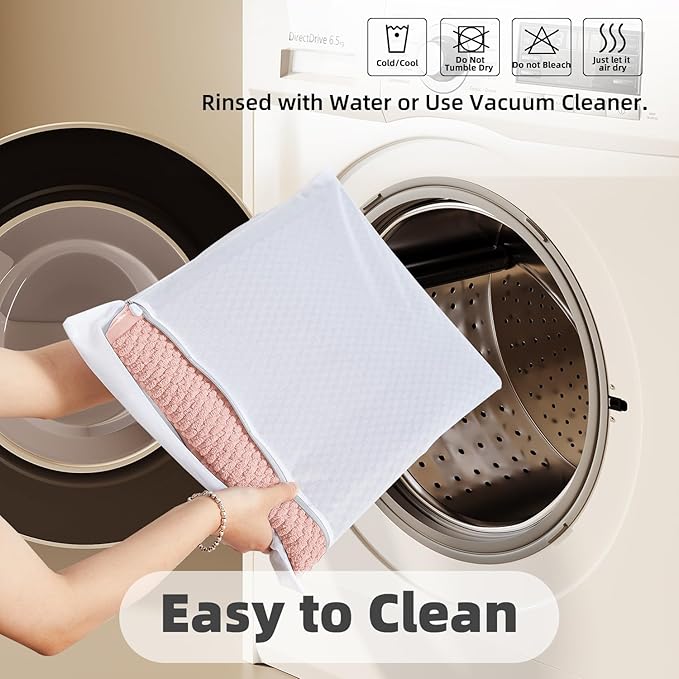 Bathroom Rugs Non Slip Washable, Super Absorbent Thin Bath Mat Quick Dry Low Pile Bathroom Rug, Pink 24"x47"