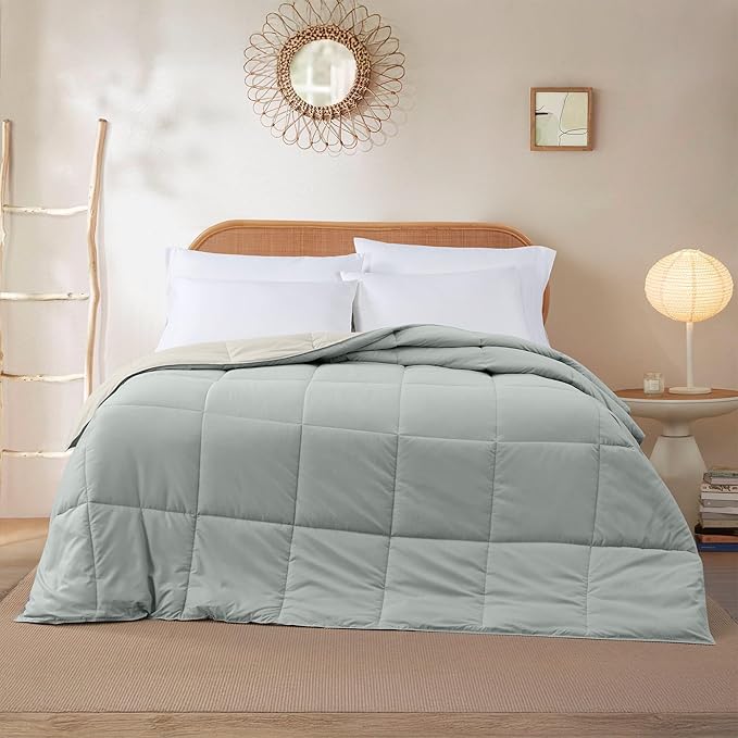 Modern Threads Down Alternative Reversible Comforter Sage Green/Cream King