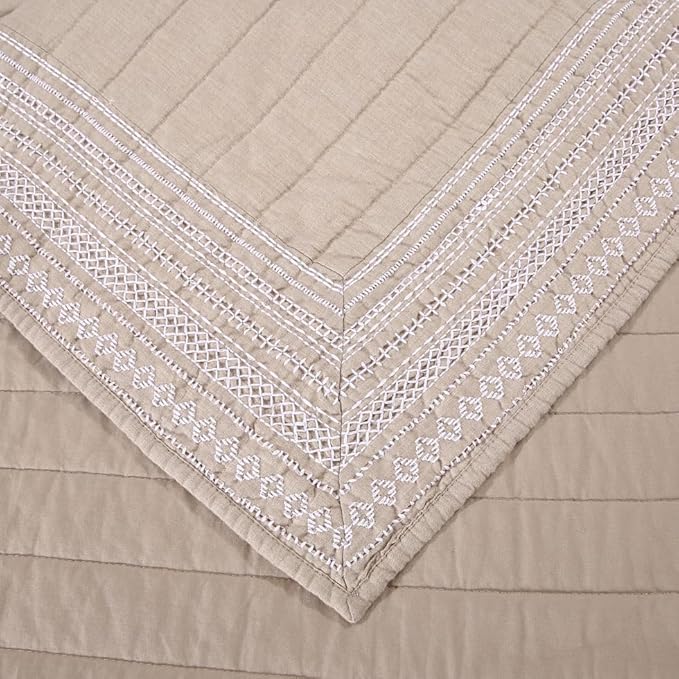 Quilt Set Floral Leaves 3D Embroidery Pattern 2 PCS Cotton Reversible Quilted Embroidered Decorative Bedspreads Coverlet Set, Lightweight &Soft Queen Size Beige Bedding Coverlet for All Season