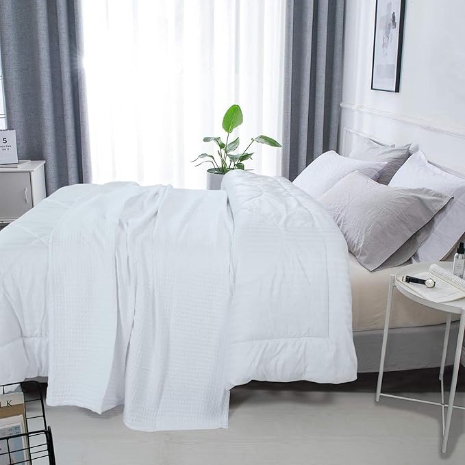 HILLFAIR 100% Combed Cotton Blanket– Twin XL Size Bed Blankets– Warm Soft All Season Breathable Lightweight Summer Blankets– Waffle Weave Home Decor Bed Blanket- White Bed Cotton Blankets/Bedcovers