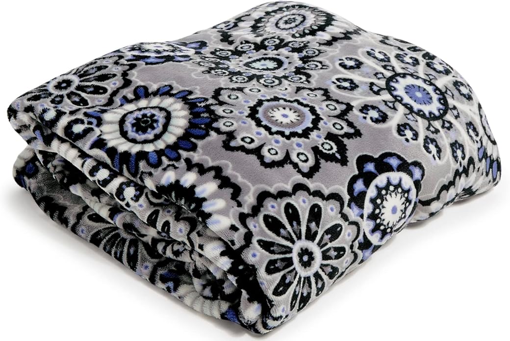 Vera Bradley Women's Disney Fleece Plush Throw Blanket