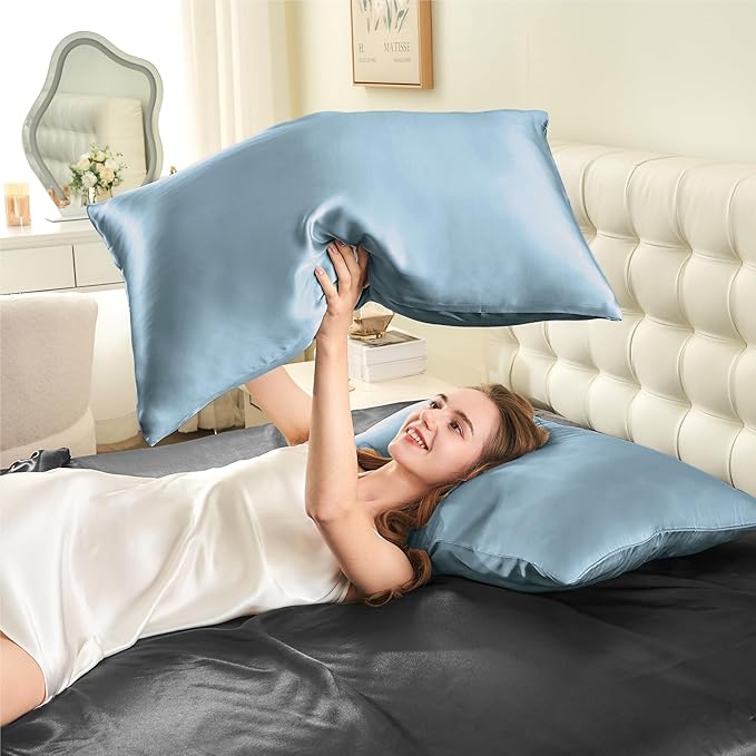 INFIIXSO Mulberry Silk Pillowcase for Hair and Skin, Silk Pillow Cases King Size with Hidden Zipper 20x40 Inches, Extraordinary Smooth and Soft Cooling Pillow Cases for Hot Sleepers(Airy blue, 1 Pack)