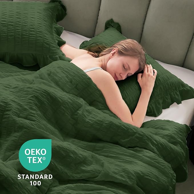 JOLLYVOGUE Dark Green Comforter Full Size, 3 Pieces Seersucker Lightweight Full Size Bedding, All Season Fluffy Microfiber Bedding Comforter Set with 1 Ruffle Comforter and 2 Ruffle Pillowshams