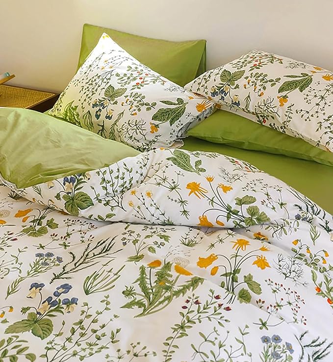 KAREVER Botanical Comforter Set Cal King White and Sage Green Floral Plant Bedding Set Women Reversible Blanket 3 PCs Girls Breathable White Floral Bed Comforter Set