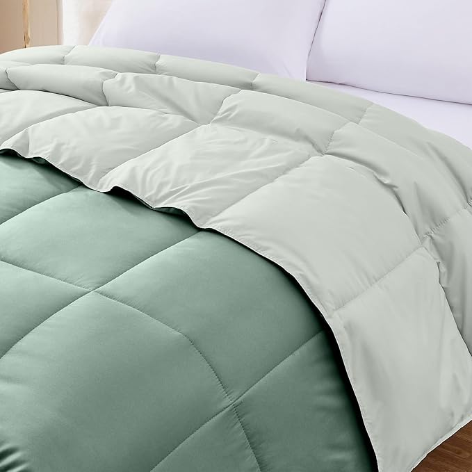 Modern Threads Down Alternative Reversible Comforter Ivory/Sage Green King