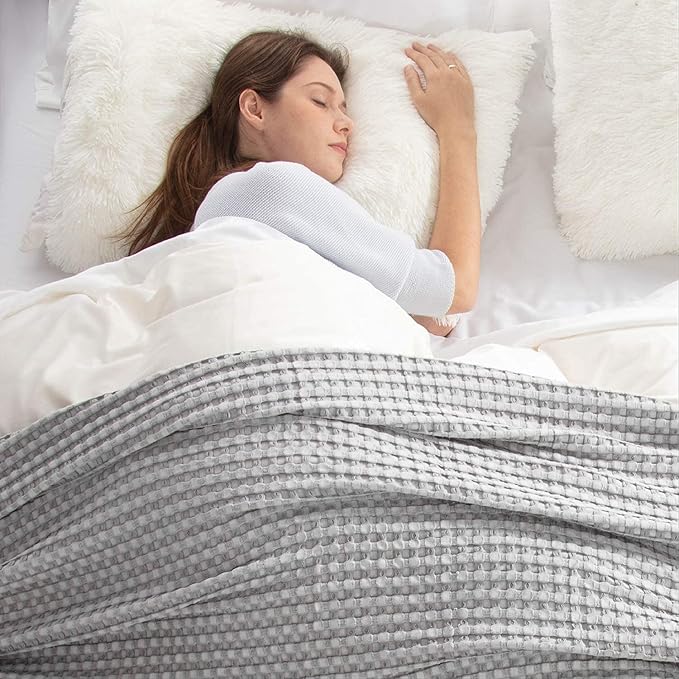 Bedsure Cooling Cotton Waffle Twin XL Blanket - Lightweight Breathable Blanket of Rayon Derived from Bamboo for Hot Sleepers, Luxury Throws for Bed, Couch and Sofa, Grey, 66x90 Inches