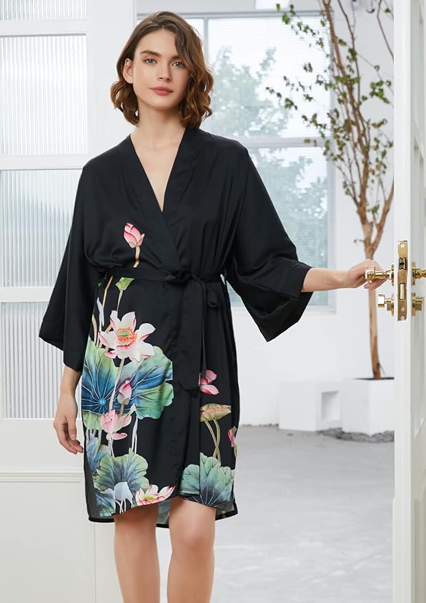 Ledamon Women's Kimono Short Robe - Classic Floral Bathrobe Nightgown