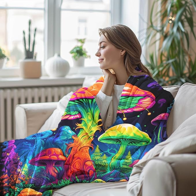Mushroom Throw Blanket, Mushroom Gifts for Women and Men, Lightweight Fleece Home Decor, 40"×50", Machine Washable, No-Pilling
