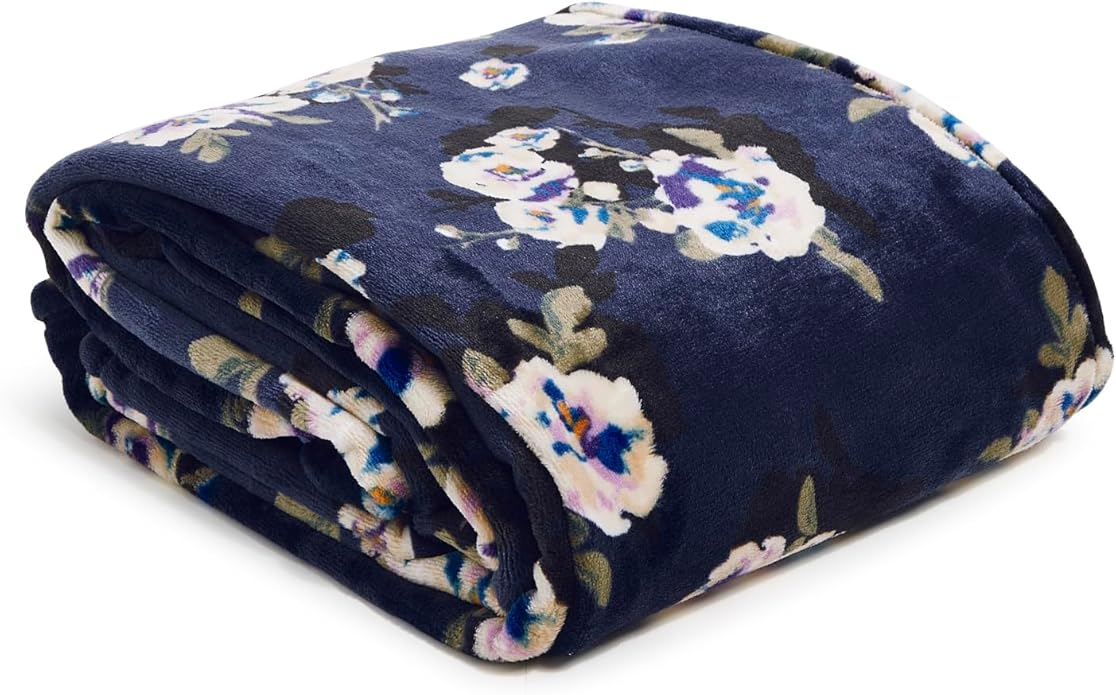 Vera Bradley Women's Disney Fleece Plush Throw Blanket