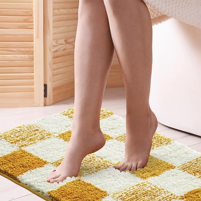 CozeCube Bath mats for Bathroom Non Slip, Fluffy Absorbent Microfiber Bath mat Washable, Aesthetic Bathroom Rugs, Large Harvest Gold Checkered Bath mat, Harvest Gold, 36" x 24"