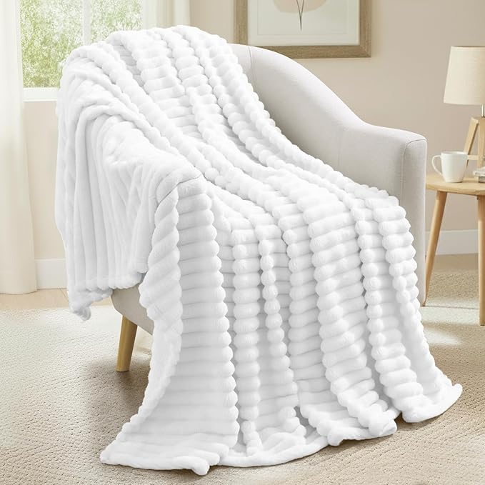 decorUhome Christmas Soft Fleece White Blanket Queen Size for Bed, Cozy Fluffy Plush Flannel Large Striped Throws for Couch Sofa, Lightweight Decorative Fuzzy Blanket for Woman, 90x90 Inches
