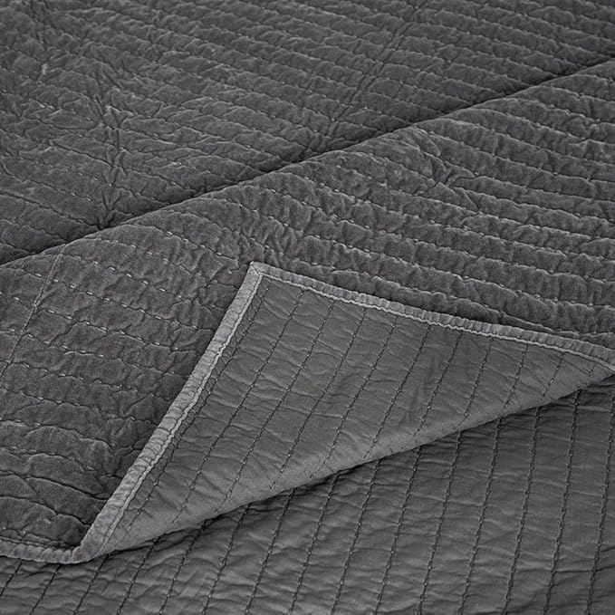 ELEGANT LIFE HOME Velvet Quilt Oversized King Reversible Royal Cotton Velvet Pic-Stitch Bedding Quilt - King Size - 108'' x 92'', Grey
