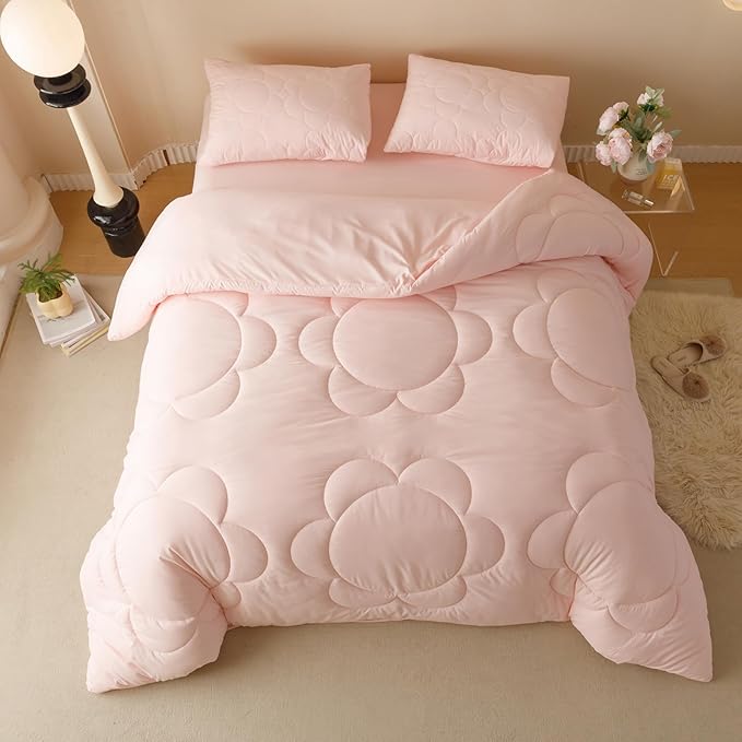 KAREVER Pink Flower Comforter King Pink Sunflower Print Bed King Comforter Set 3 Pieces Dark Pink Floral Comforter Set for Women Girls Bedroom Decor All Season Hotel Quality Comforter Set