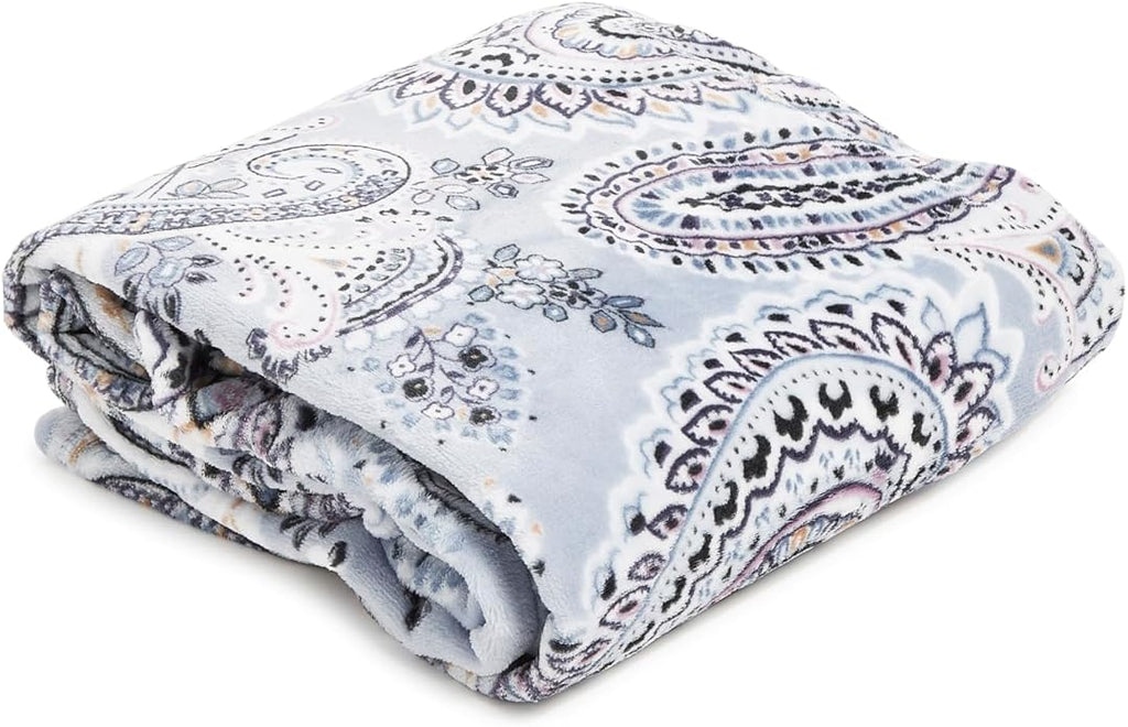 Vera Bradley Women's Disney Fleece Plush Throw Blanket