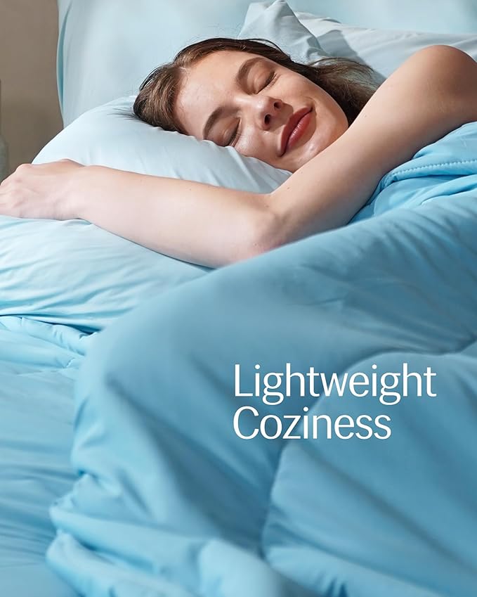 REST® Evercool® Cooling Comforter, Twin/Twin XL, Blanket for Hot Sleepers, All Season Bedding to Keep Cool for Night Sweats, Breathable Lightweight Blanket, 68"x90" Inches, Aqua Blue