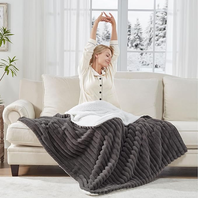 Westinghouse Electric Blanket Heated Throw, Super Cozy Luxury Faux Fur & Sherpa with 6 Heating Levels & 2-10 Hours Auto Off, Fast Heating & Overheat Protection, 50x60 Inch, Charcoal