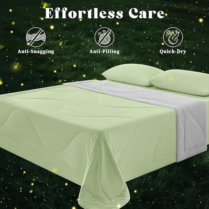 Cooling Comforter King Size, Double-Sided Cooling Blanket for Hot Sleepers & Night Sweats, Arc-Chill Q-Max > 0.4 Breathable Ice Blanket, Lightweight Cold Comforter (108''x90'', Light Green)