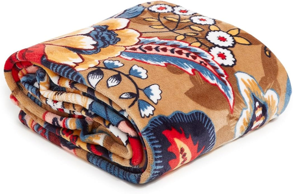 Vera Bradley Women's Disney Fleece Plush Throw Blanket